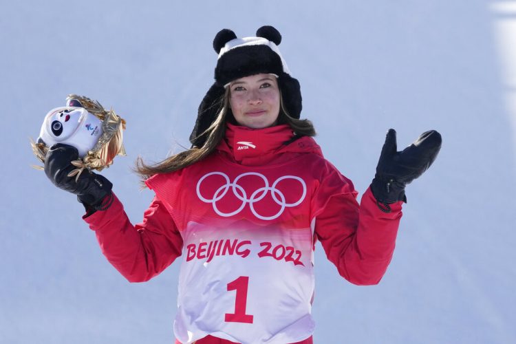 Gu's global coming-out party ends with 3rd Olympic medal